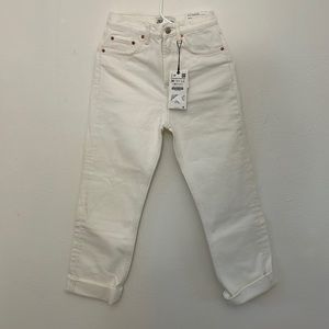 NWT Zara The HW Kick In Off-White